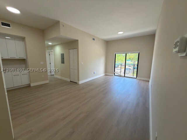 Building Photo - 17020 SW 104th Ave