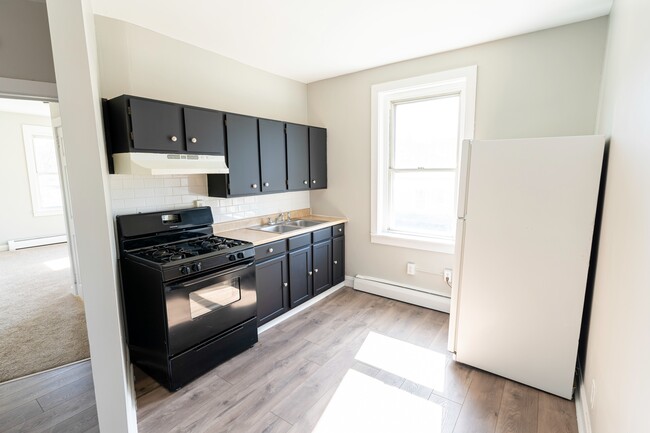 1 Bedroom Apartment - 120 Holstein St. - MAP Bridgeport Apartments