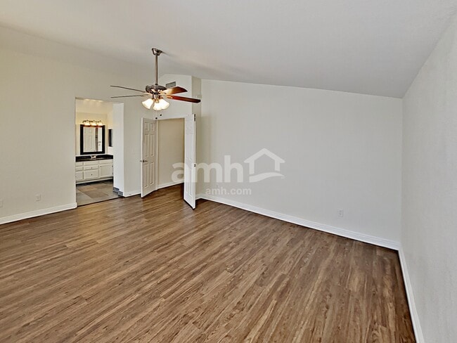 Building Photo - 4731 E White Aster St