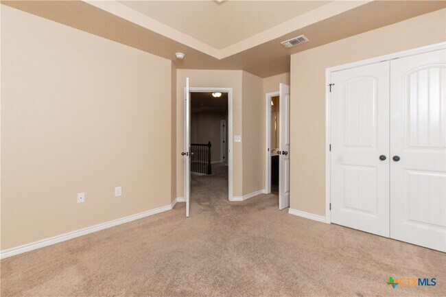 Building Photo - 103 W Libra Dr
