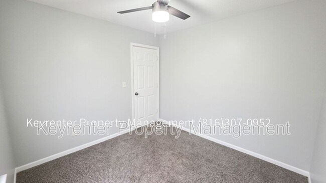 Building Photo - 5200 Olive St