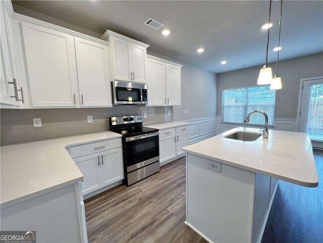 Building Photo - 500 Rockfern Ct