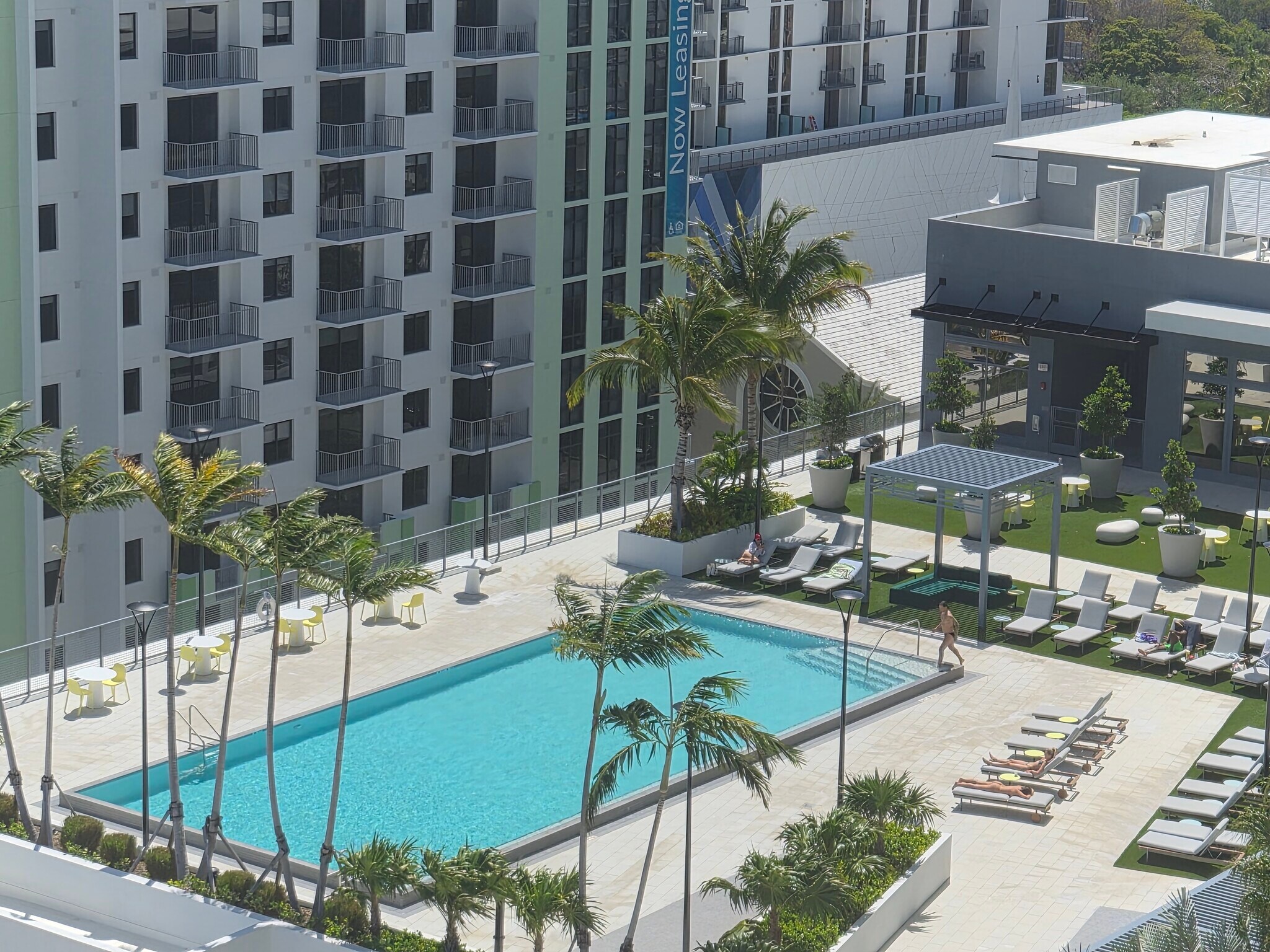 Building Photo - 1720 Harrison St