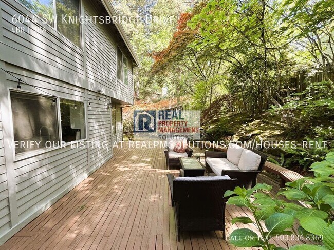 Building Photo - 6044 SW Knightsbridge Dr