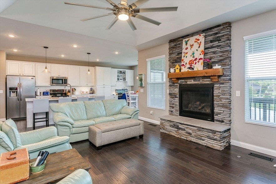 Building Photo - 5107 Elm Leaf Trl