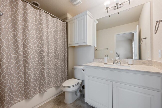 Building Photo - 2844 Coral Valley Dr