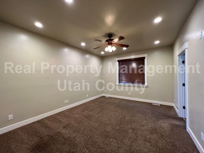 Building Photo - Charming Spanish Fork Home