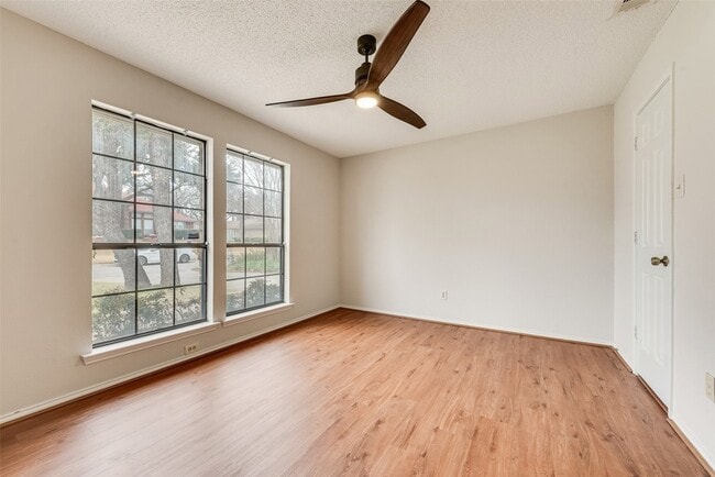 Building Photo - 1817 Crooked Ln