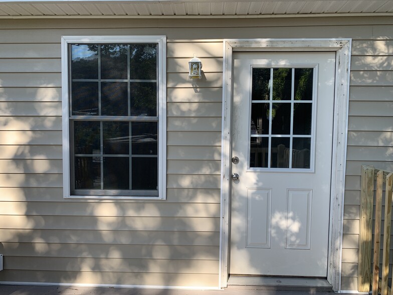 Back door, taken from deck - 407 Hamilton St
