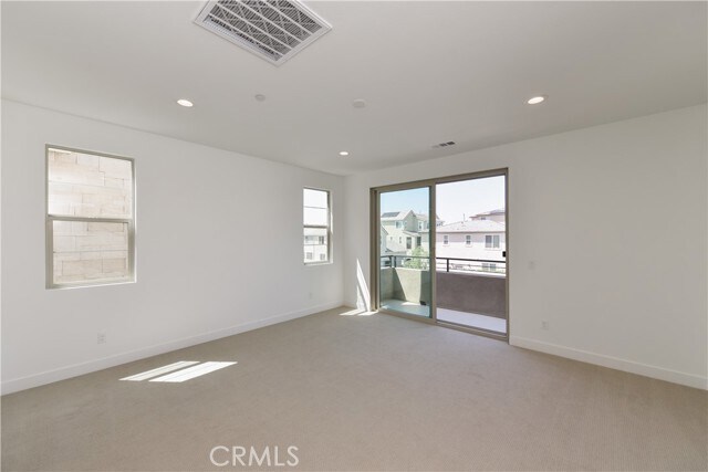 Building Photo - 162 Pattern