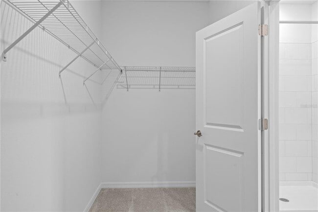 Building Photo - 18156 Pleasantview Blvd