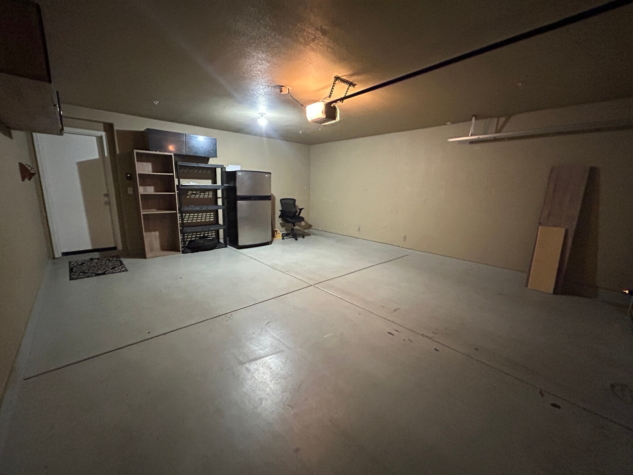 Building Photo - 8111 W Lynwood St