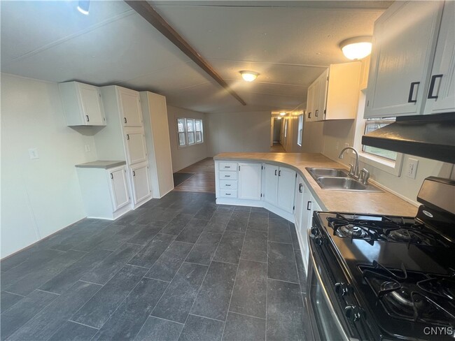 Building Photo - 3553 Bleachery Pl