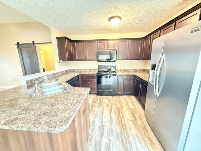 Building Photo - 2201 Hall Ln