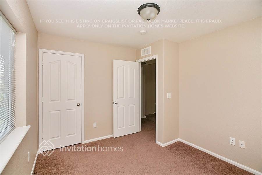 Building Photo - 2302 Quartz St
