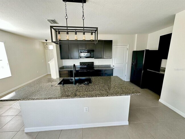 Building Photo - Epperson Rental