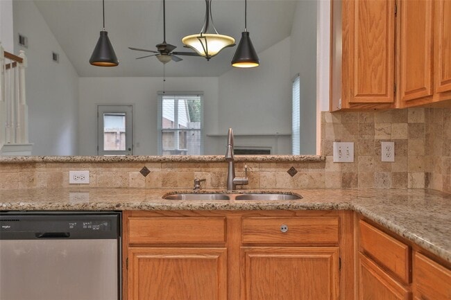 Building Photo - 2918 Copper Cliff Dr