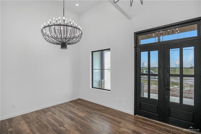 Building Photo - 23 Davis Rd