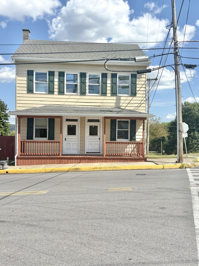 Primary Photo - 102 N Baltimore St