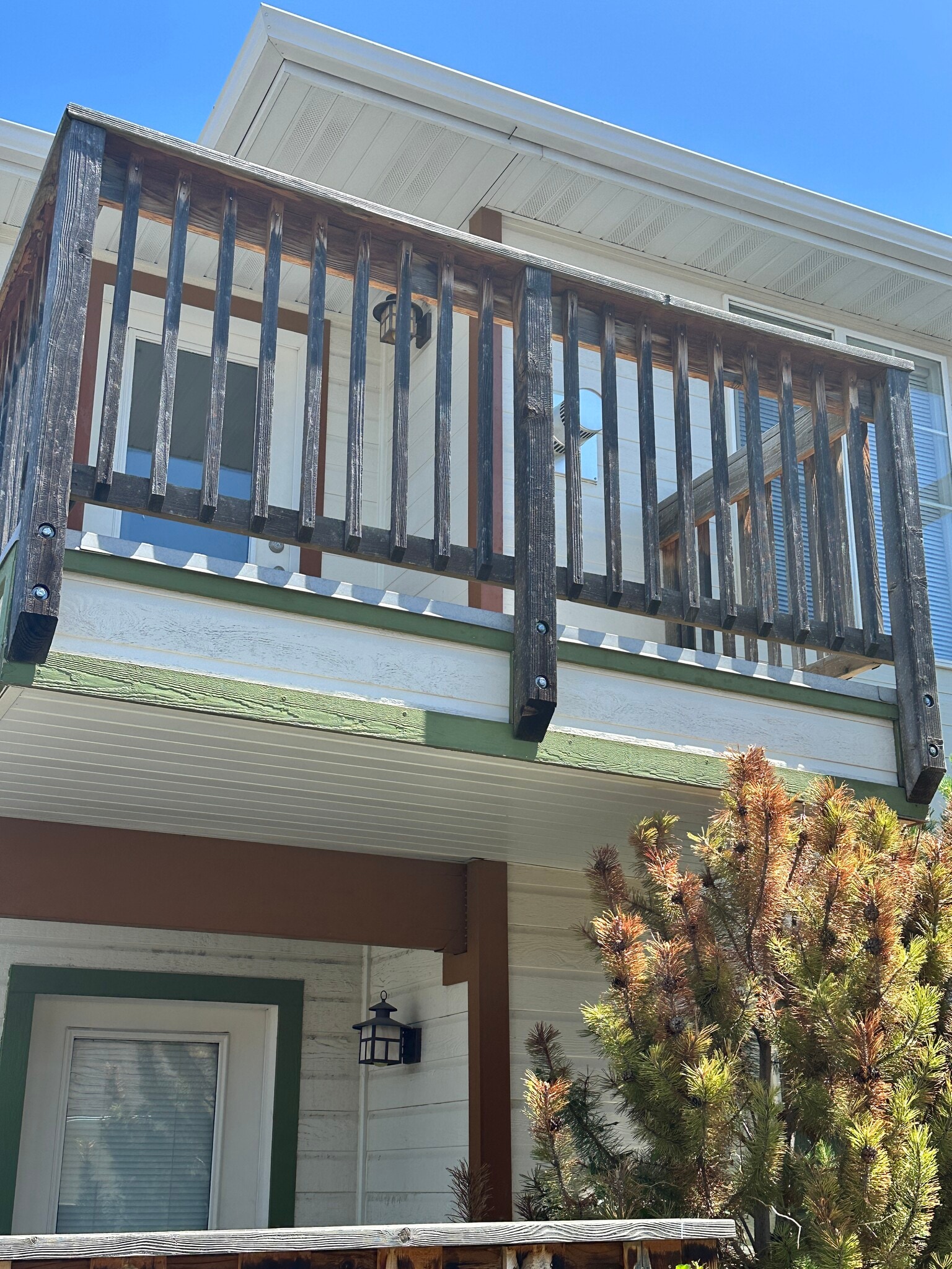 Building Photo - 1096 Longbow Ln