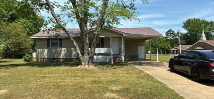 Building Photo - 1213 Terri Cir