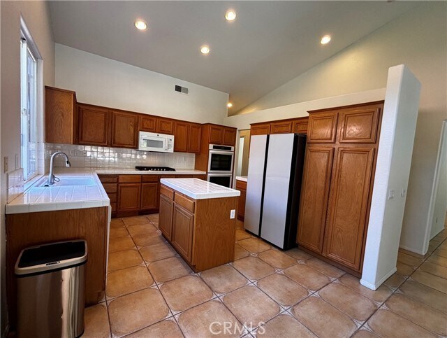 Building Photo - 24563 Calle Perla