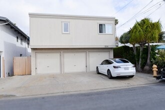 Building Photo - Sunny 2BR/2BA Coastal Retreat — Steps from the Sand with Ocean Breezes