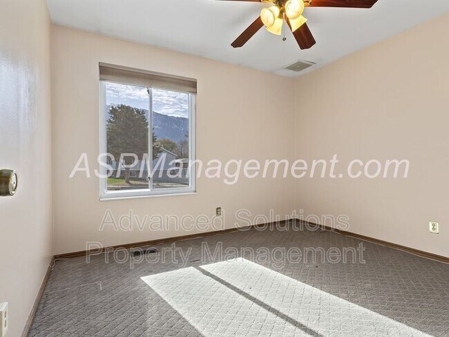 Building Photo - 10094 Faunsdale Dr