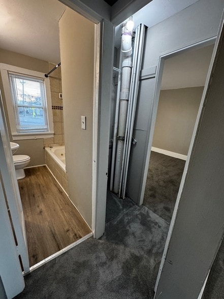 Building Photo - 1488 E Thacker St