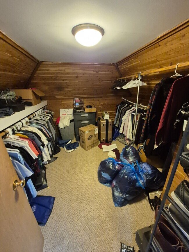 Building Photo - Nice 3 bed in Watertown