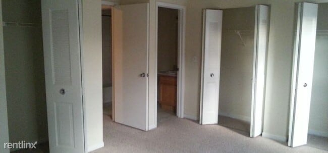 Building Photo - 5204 Sunridge Palms Dr
