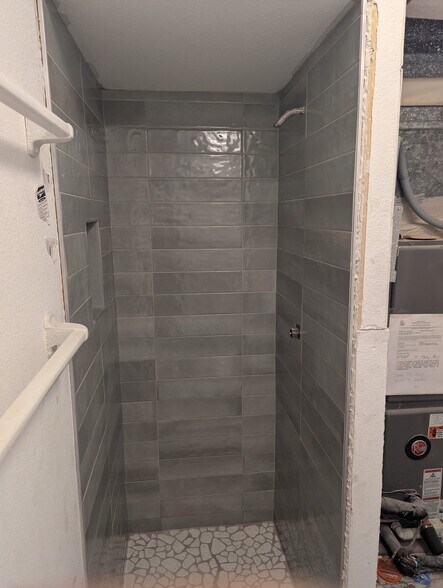 Building Photo - 500 Park Blvd S