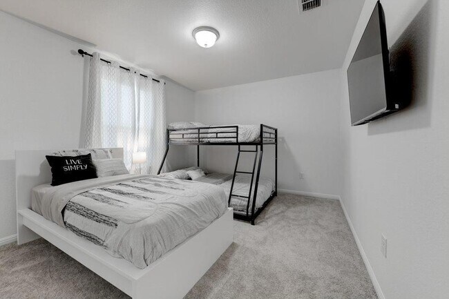 Building Photo - 6502 Arden Fls Dr