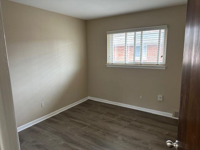 Building Photo - 18547 Hillcrest St