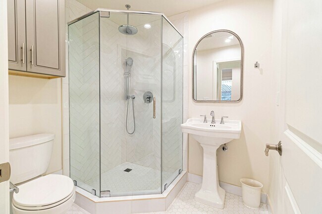 Building Photo - 8326 Beckford Ave