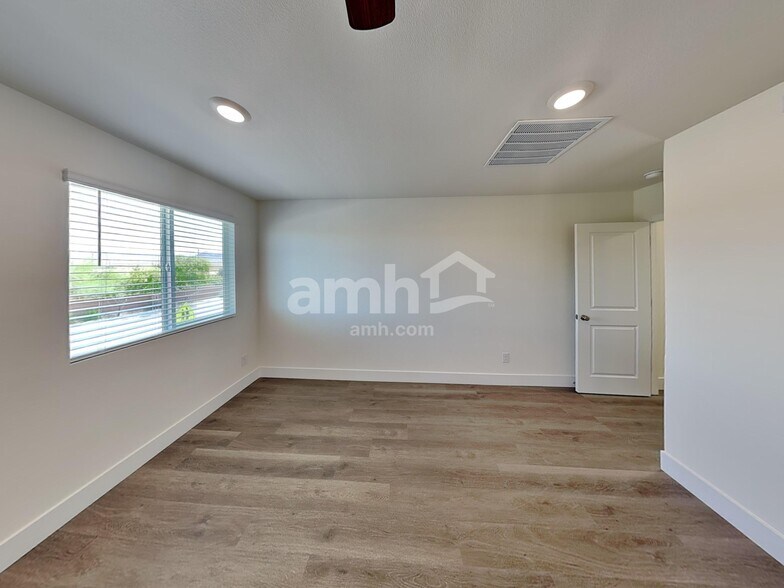 Building Photo - 7781 Roaring Fork Ct