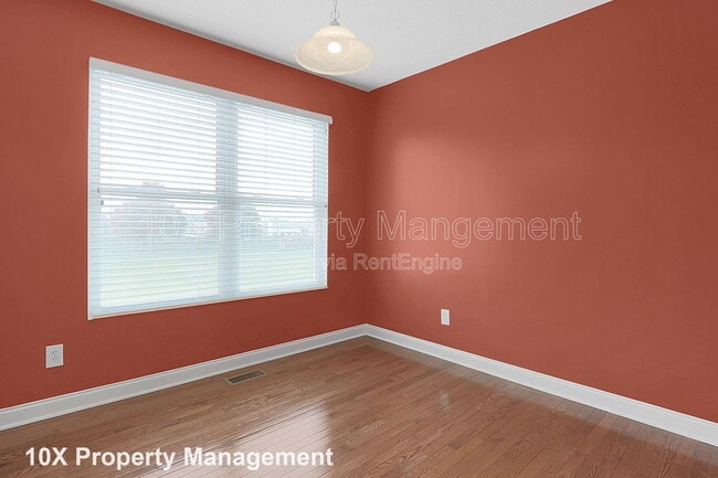 Building Photo - 1442 Bloomington Blvd