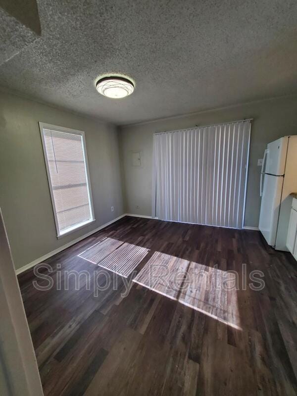 Building Photo - 400 Bill Bradford Rd