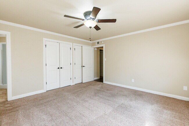 Building Photo - 2505 52nd St