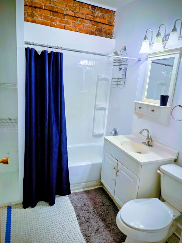 Building Photo - 23 Lexington Ave