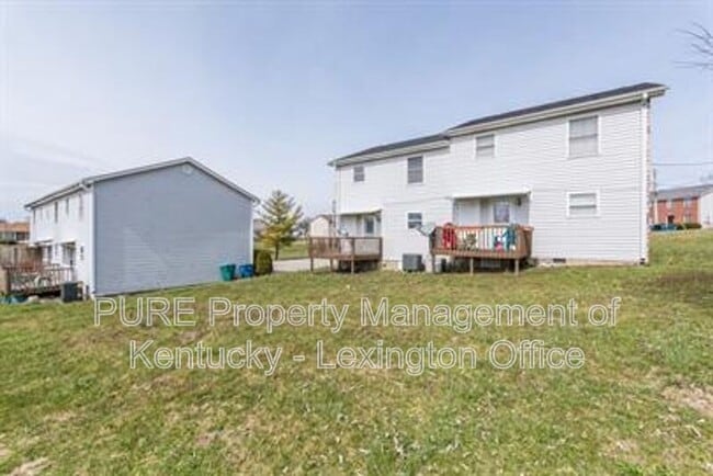 Building Photo - 306 Pigeon Ct