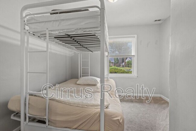 Building Photo - 860 Morgan Trail