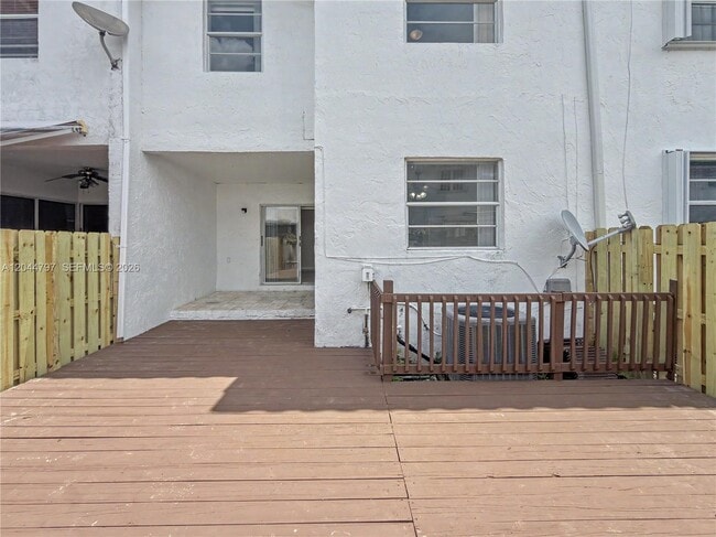 Building Photo - 20964 SW 84th Ave
