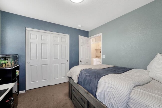 Building Photo - Charming 3 bedroom, 3 bathroom home in The...