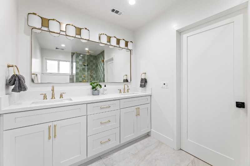 Building Photo - 8509 Naylor Ave