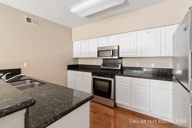 Building Photo - 10848 Scripps Ranch Blvd