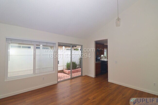 Building Photo - 2807 Ledgetop Pl