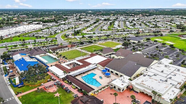 Building Photo - 2447 E Del Webb Blvd