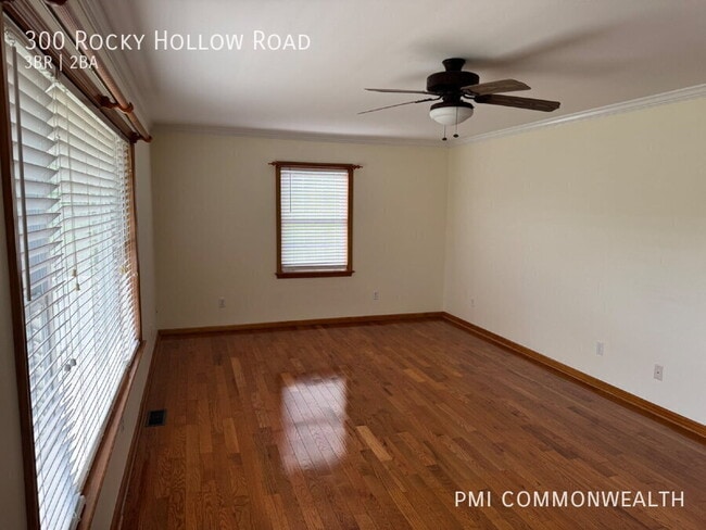 Building Photo - 300 Rocky Hollow Rd