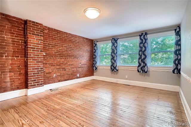 Building Photo - 1717 E 22nd Ave